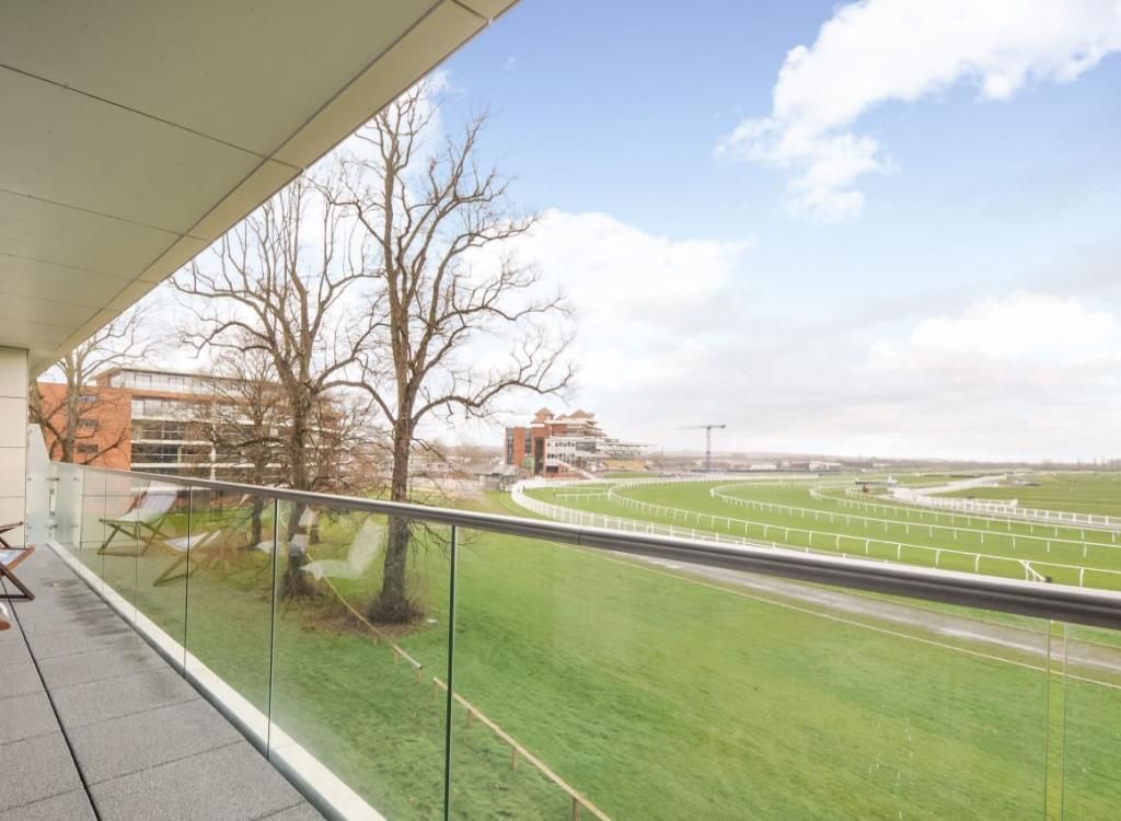 2 bed flat for sale in Newbury, Berkshire RG14 Zoopla