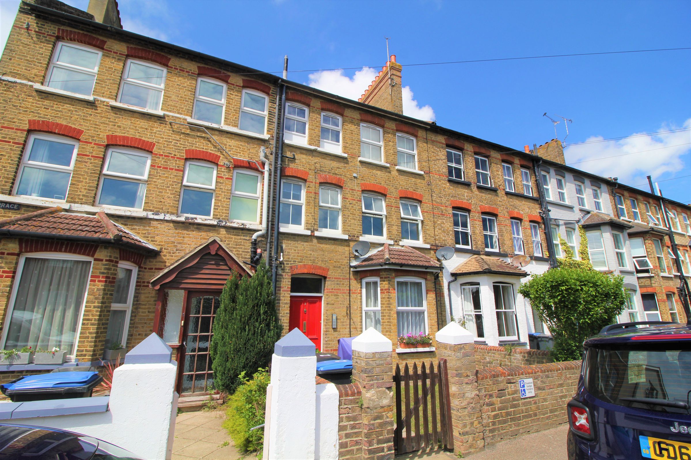 1 bed flat to rent in Queens Road, WestgateOnSea CT8 Zoopla