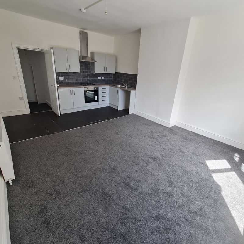 3 bed flat to rent in Hornby Flats, Linacre Road, Litherland, Liverpool