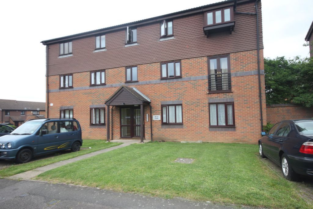 1 bed flat to rent in Woodfall Drive, Crayford DA1 Zoopla