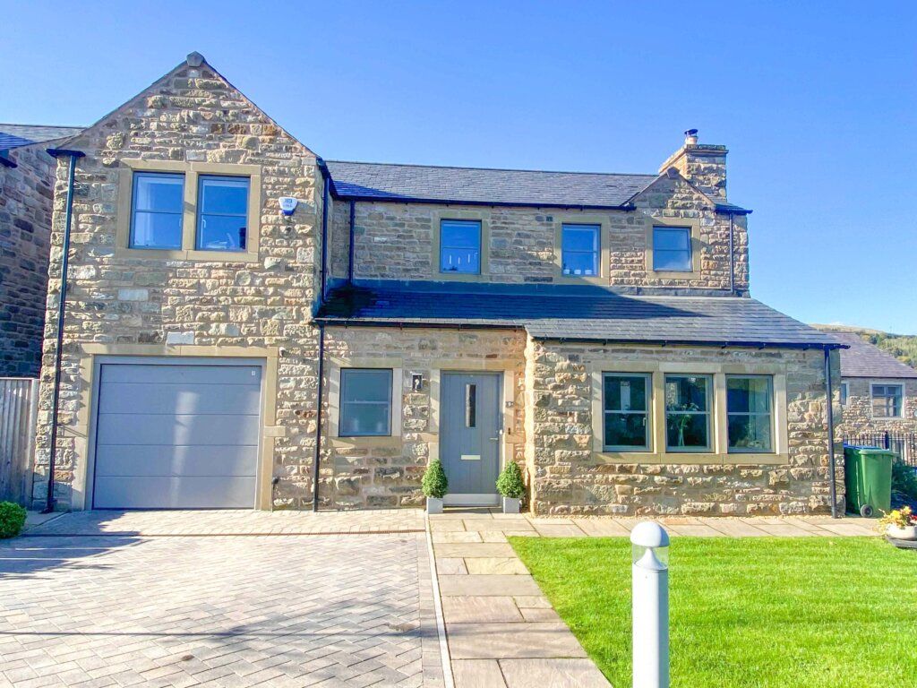 5 bed detached house for sale in Court, Cowpe, Rossendale BB4