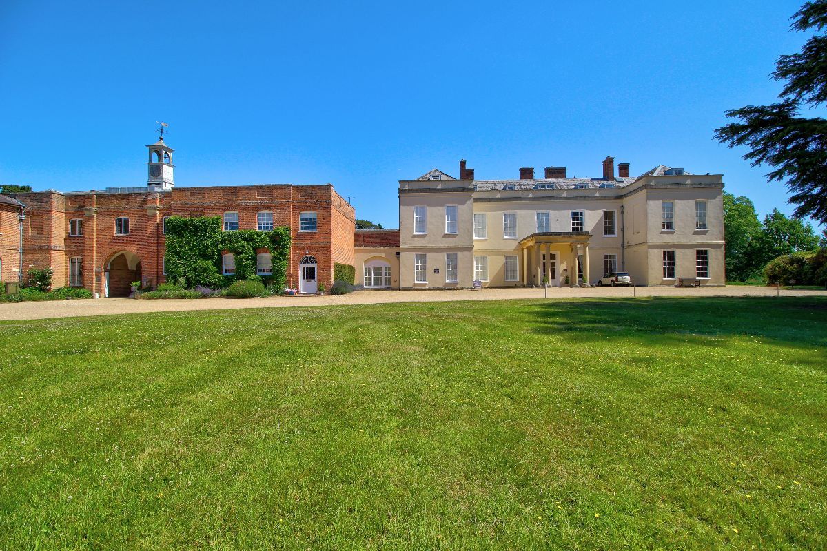 1 bed flat for sale in Swallowfield Park, Swallowfield, Reading RG7