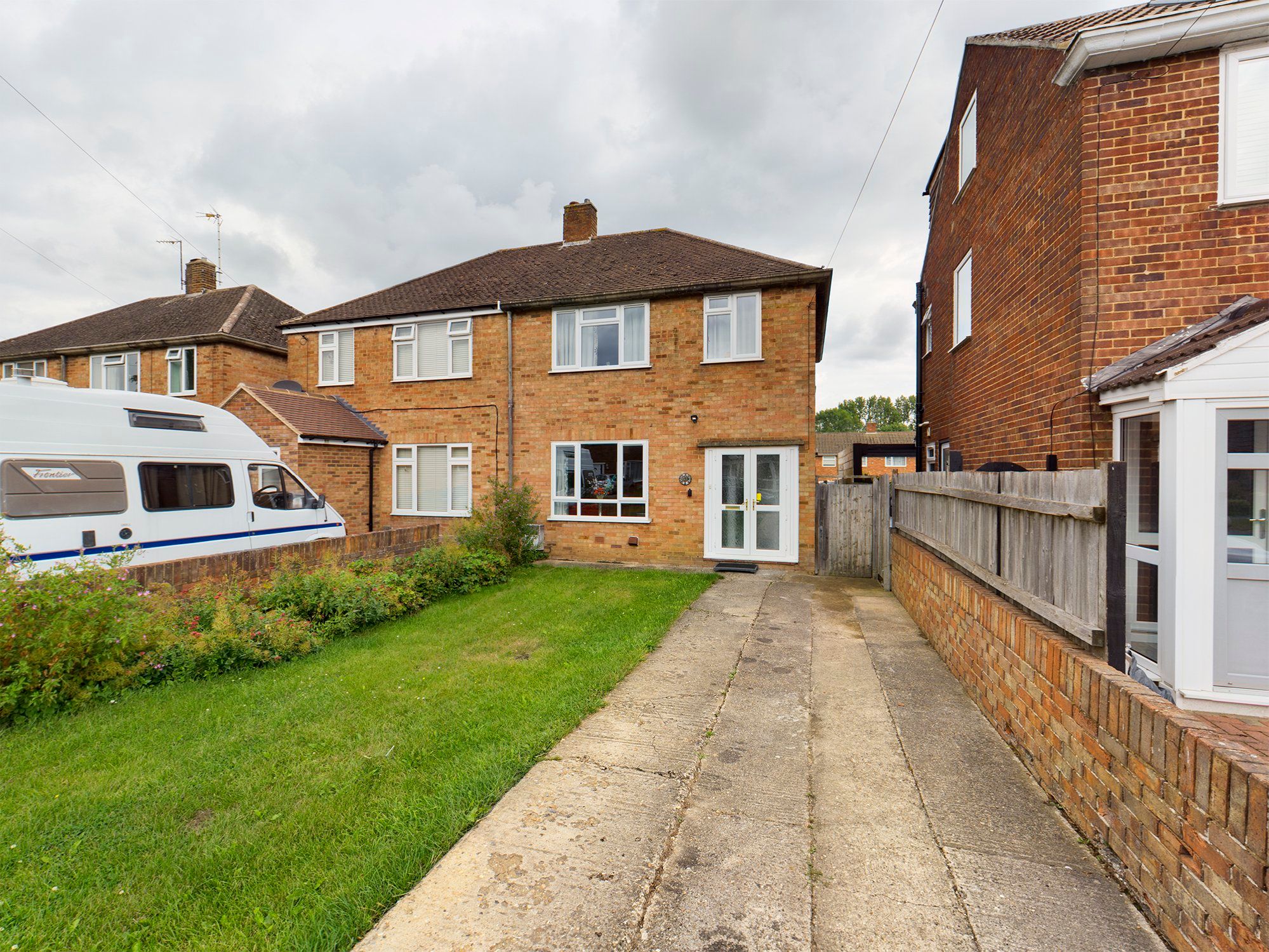 Narbeth Drive Brougton Aylesbury HP20  