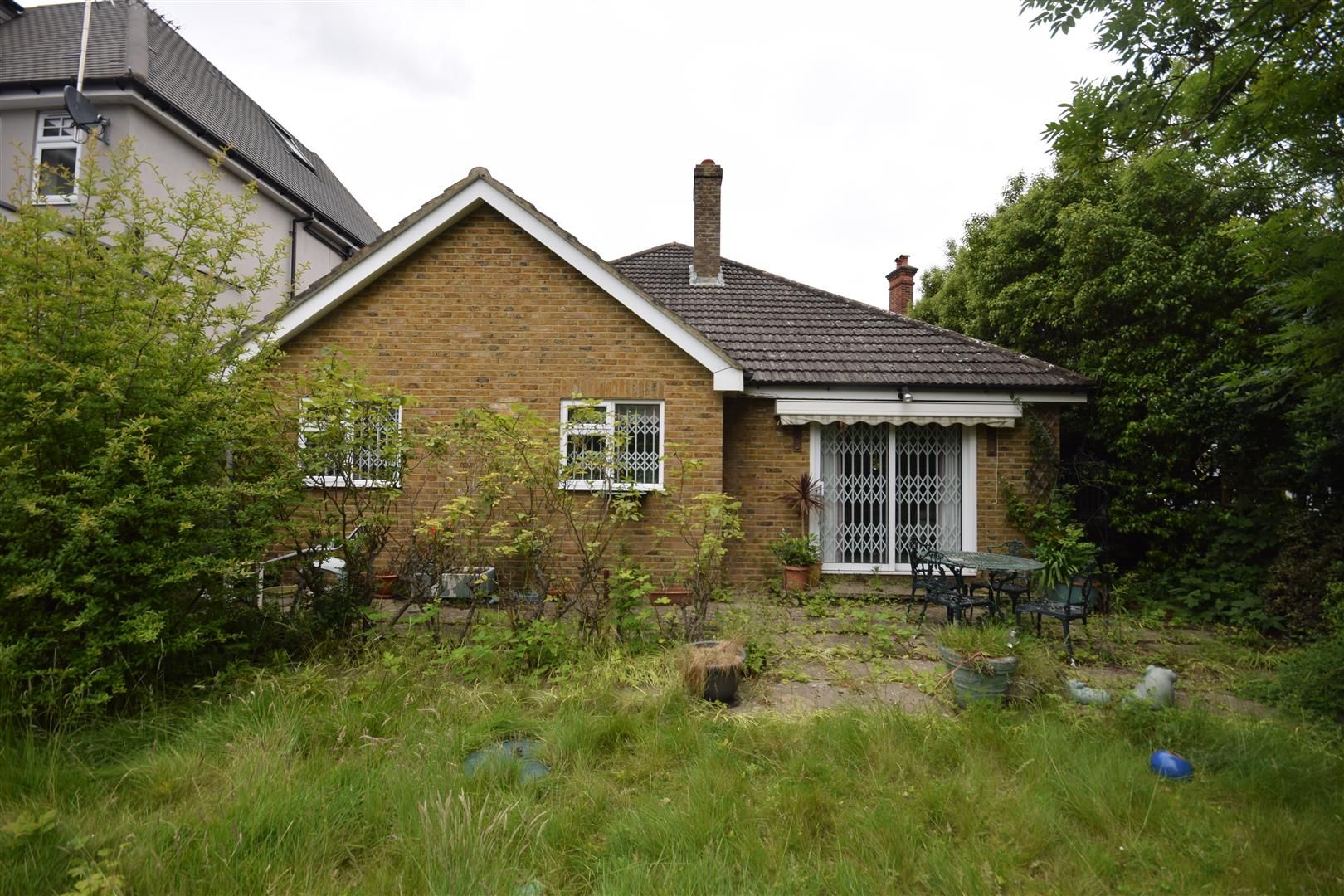 2 bed detached house for sale in Langham Road, London SW20 Zoopla