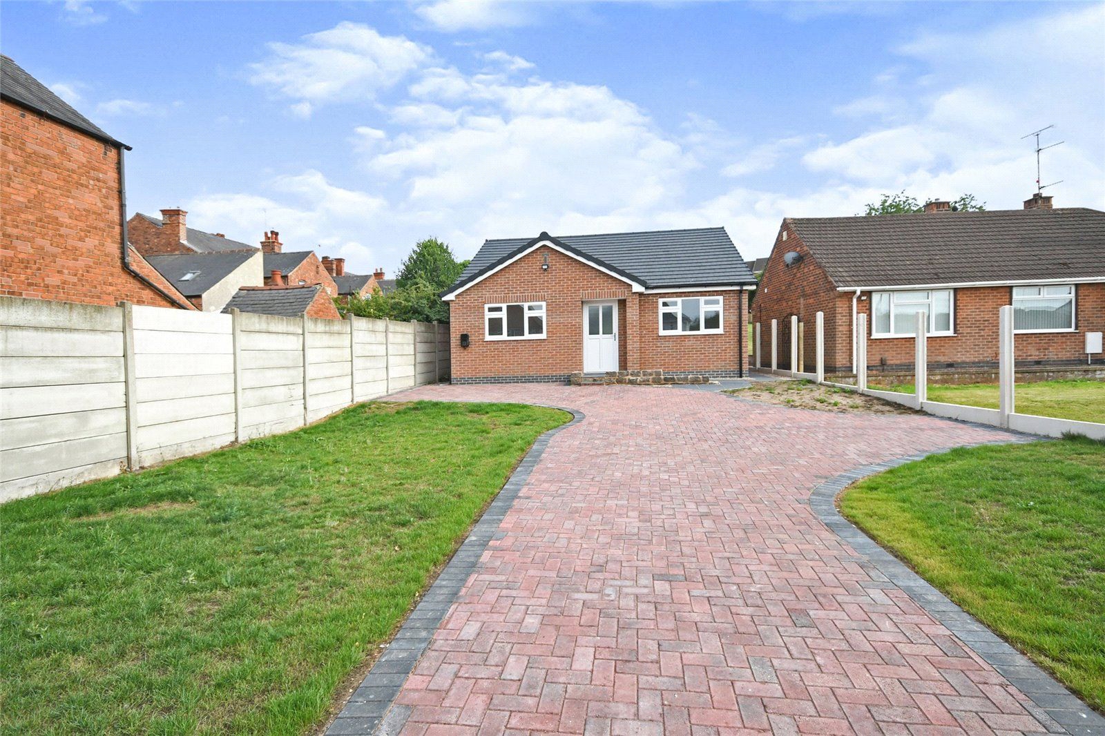 New home, 3 bed bungalow for sale in Nuncargate Road, KirkbyIn