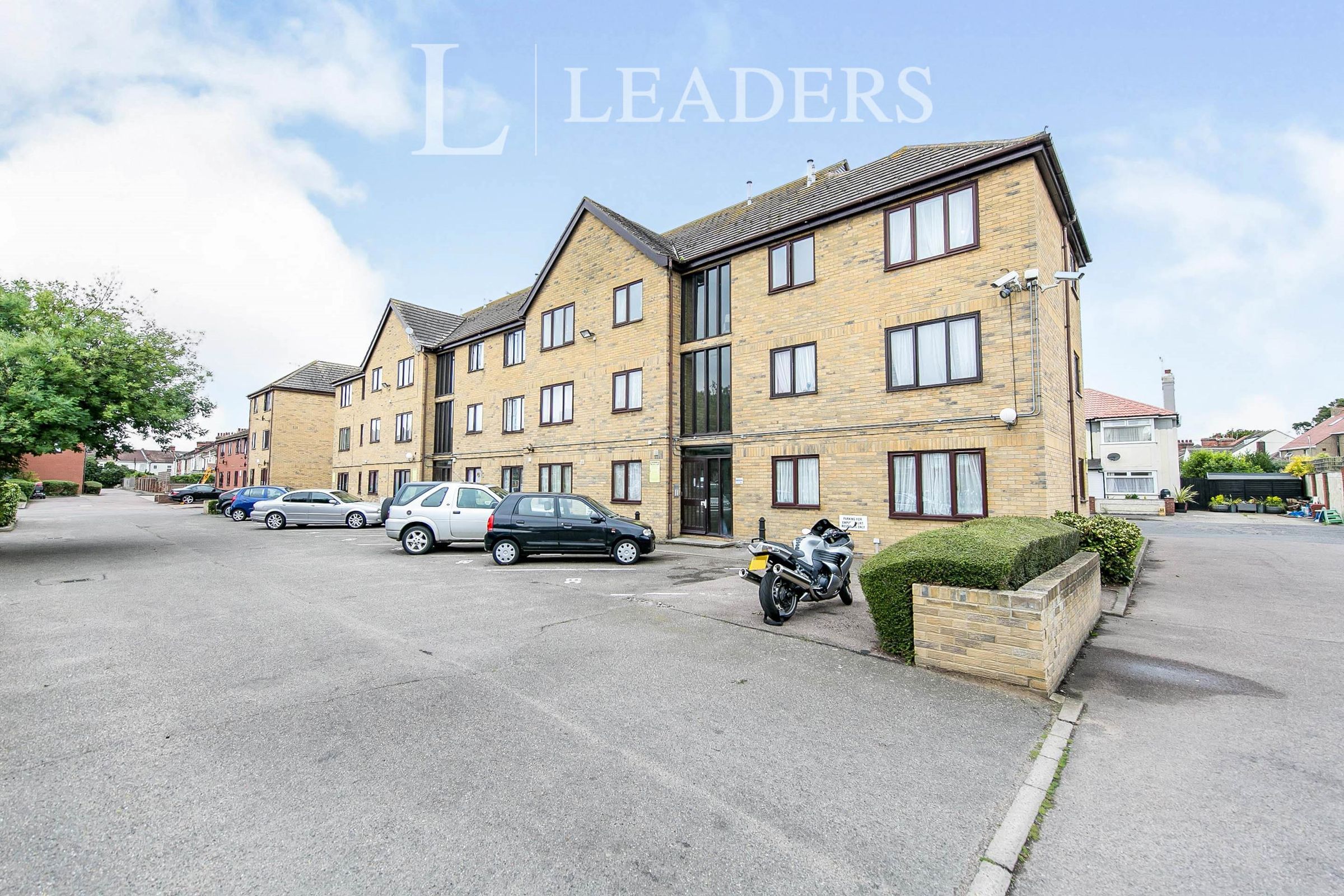 1 bed flat to rent in Empire Court, ClactonOnSea CO15 Zoopla