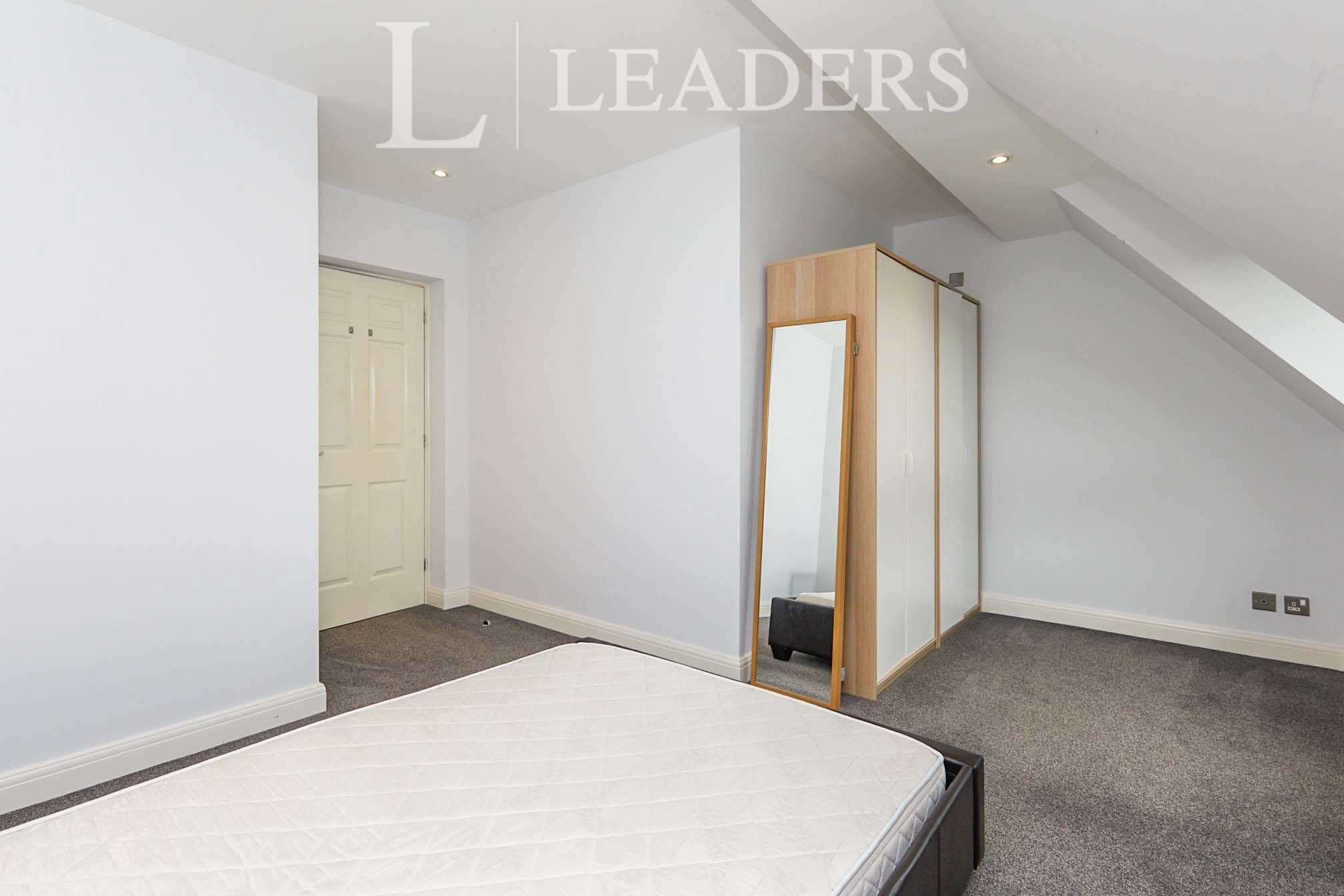 2 bed flat to rent in Five Lamps House, Belper Road, Derby DE1 Zoopla