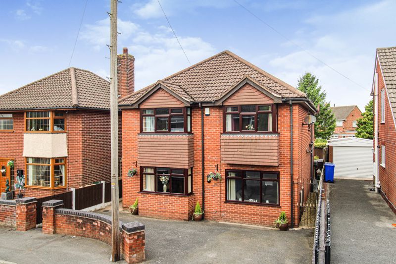 4 bed detached house for sale in Field Avenue, Baddeley Green ST2 Zoopla