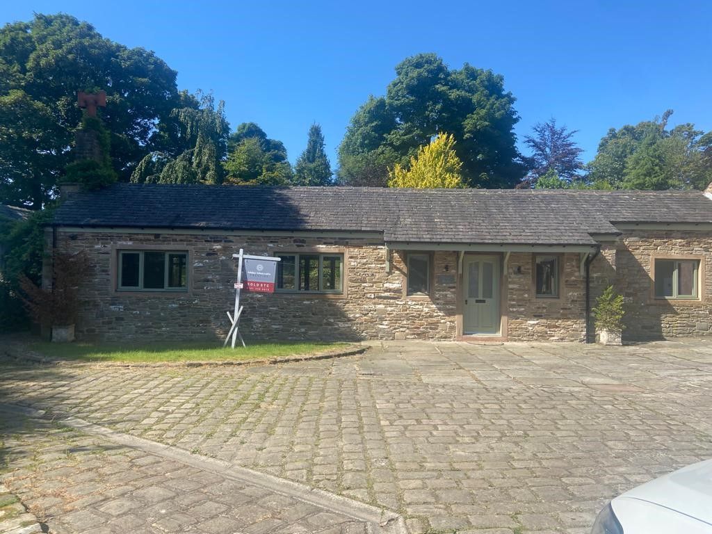 3 bed bungalow to rent in Heyhouse Mews Old Road, Ramsbottom