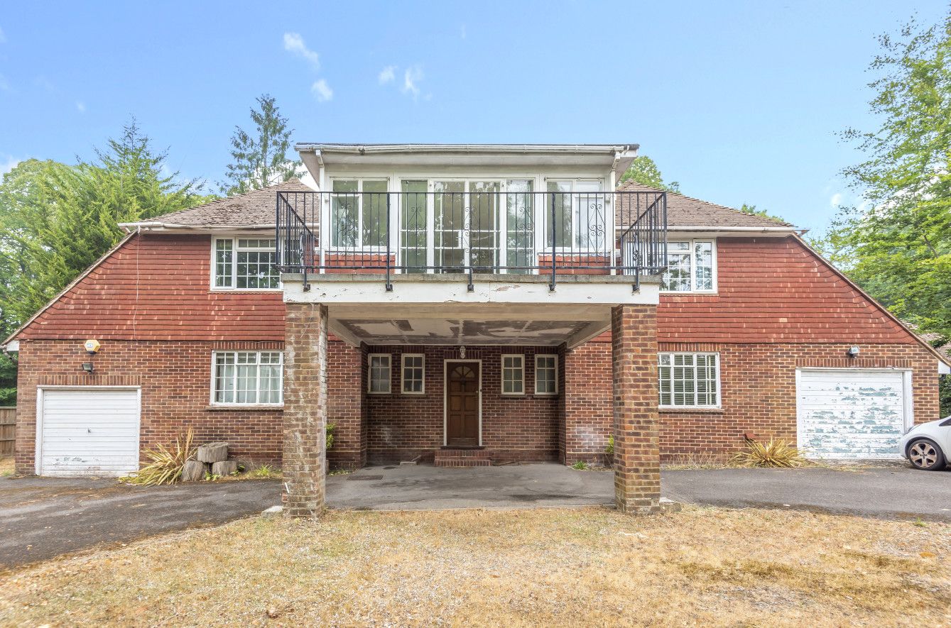 5 bed detached house for sale in Park Avenue, Camberley, Surrey GU15