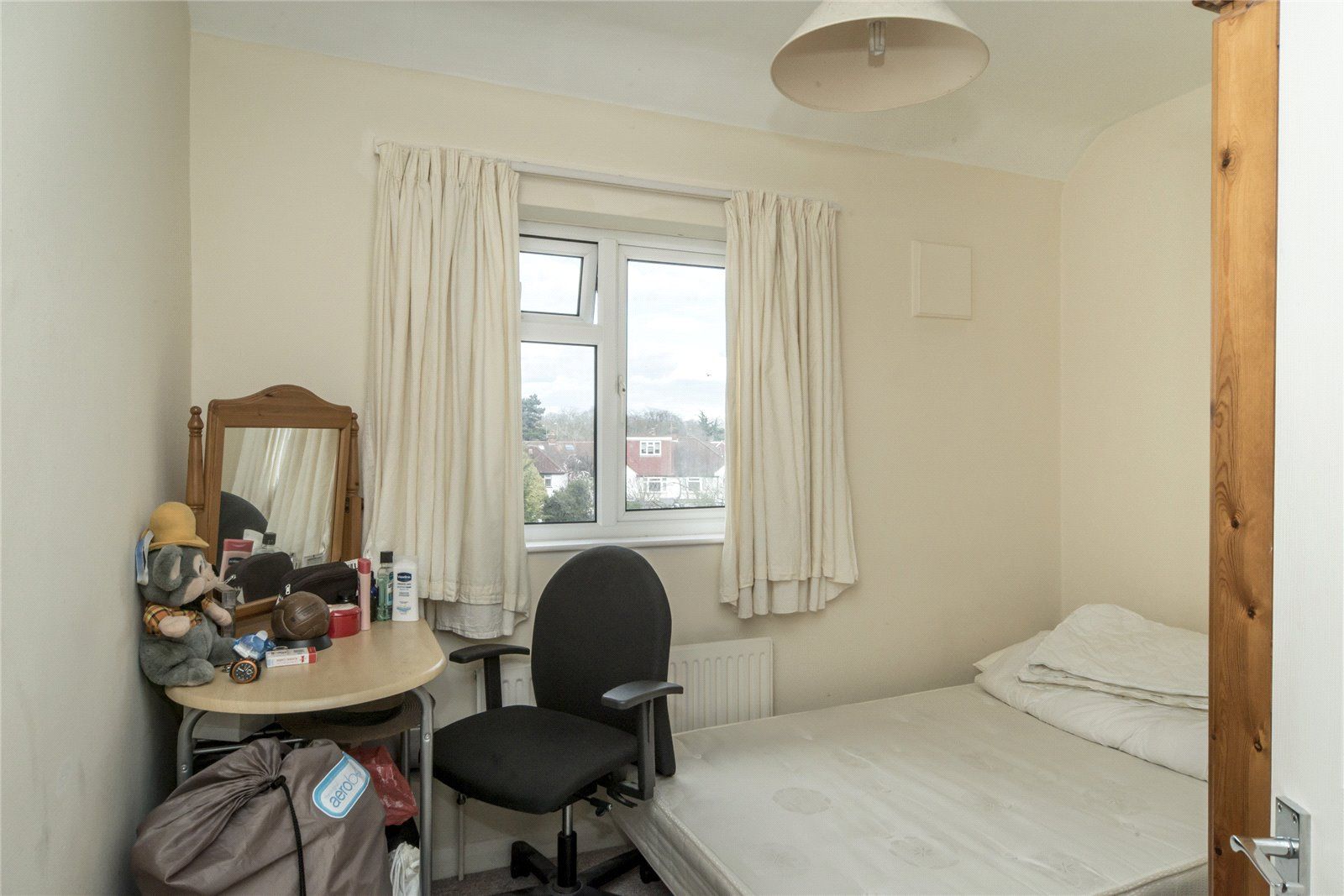 2 bed flat to rent in Cranmer Court, Ham Parade, Ham KT2 Zoopla