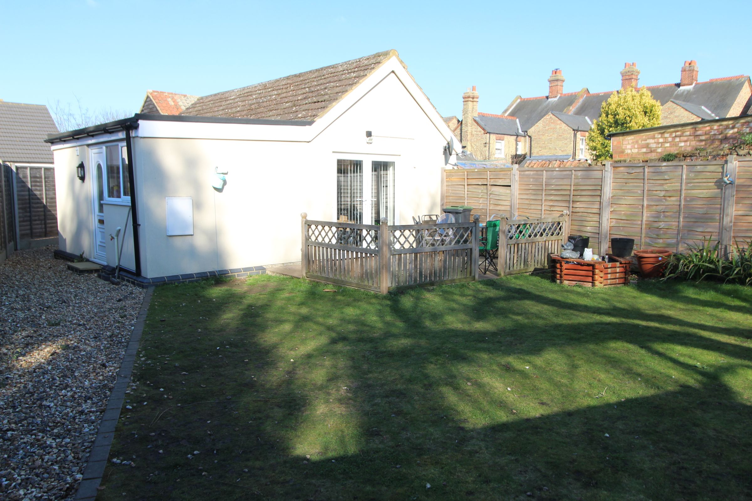 1 bed detached bungalow for sale in Sun Street, Biggleswade SG18 Zoopla