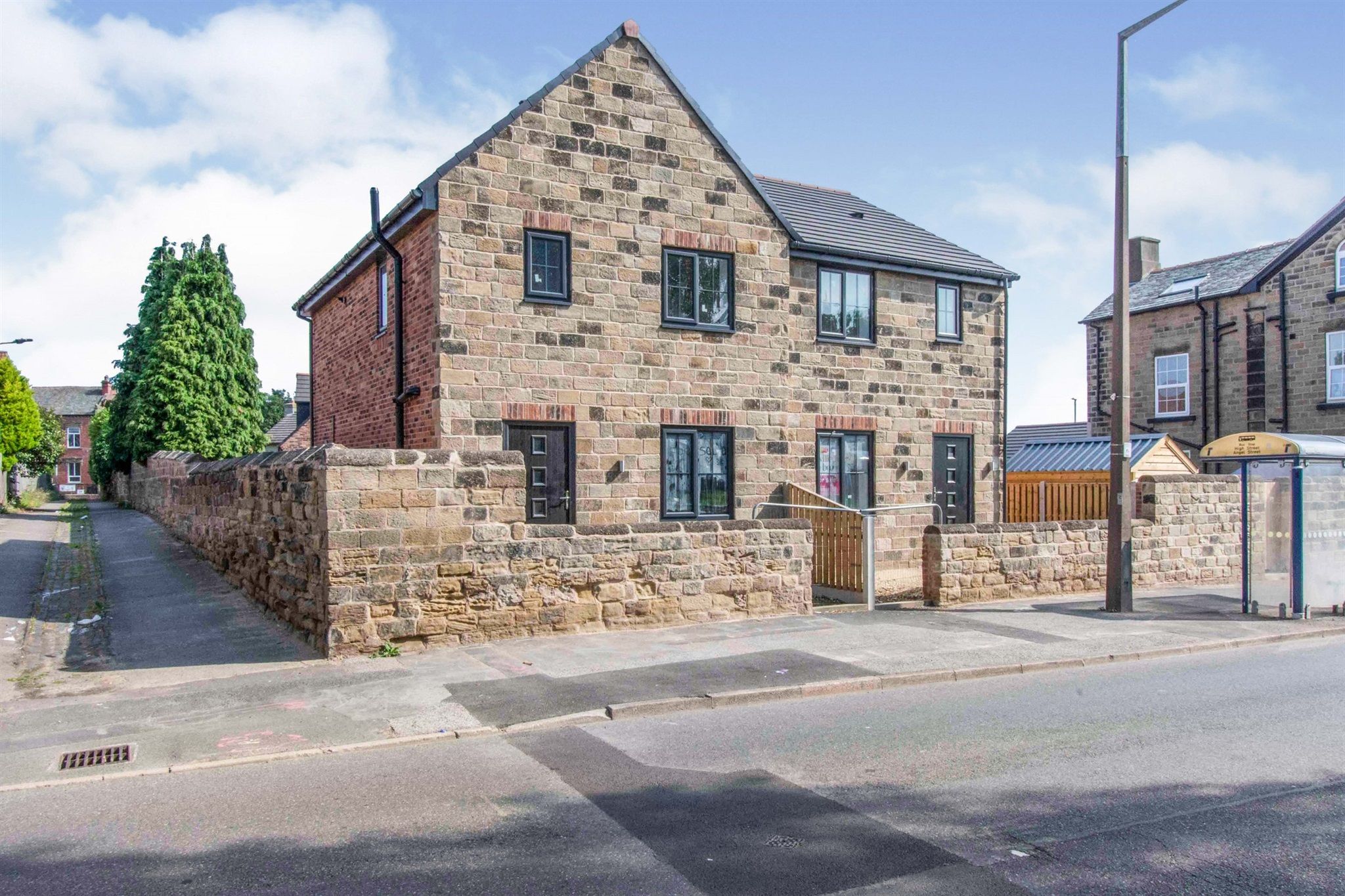St Andrews View, Bolton-Upon-Dearne, Rotherham S63  