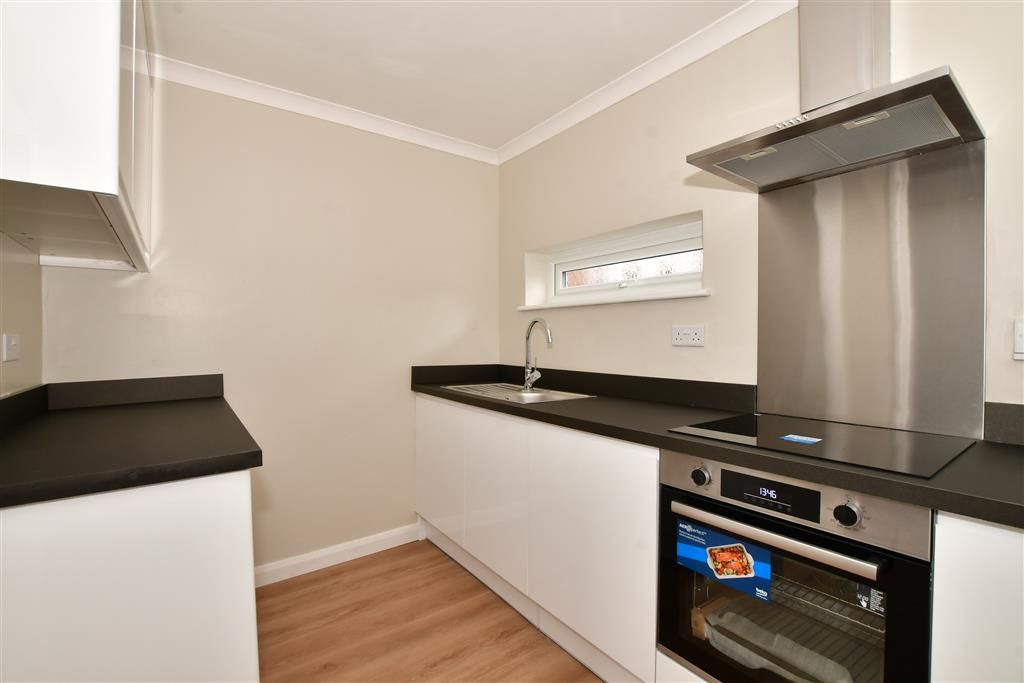 1 bed flat for sale in St. James Avenue, Sutton, Surrey SM1 Zoopla