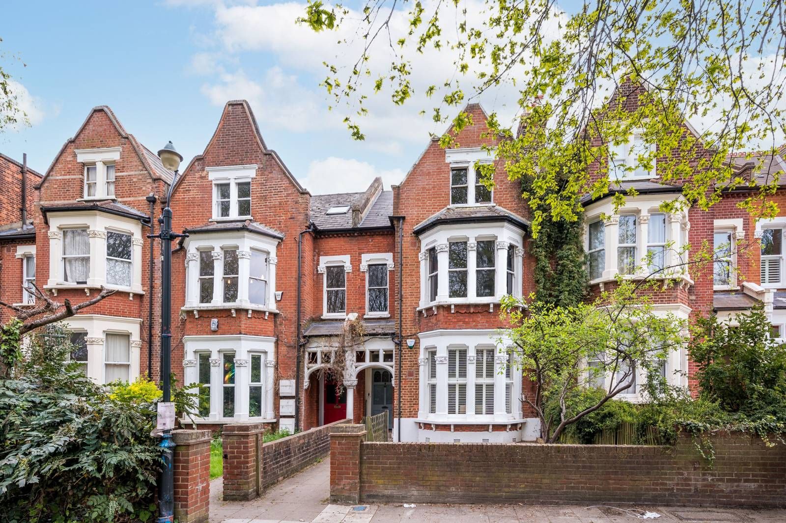 Raleigh Gardens, Brixton Hill, London SW2