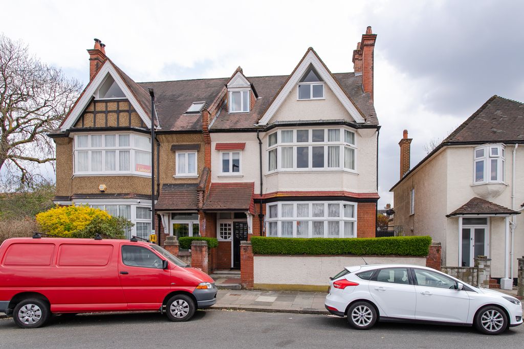 Voss Court, London SW16  