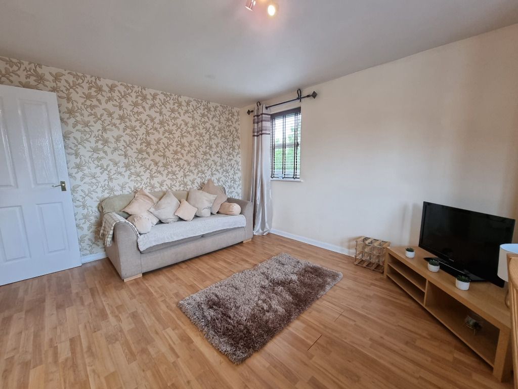 2 bed flat to rent in Ashgrove Avenue, Kittybrewster, Aberdeen AB25