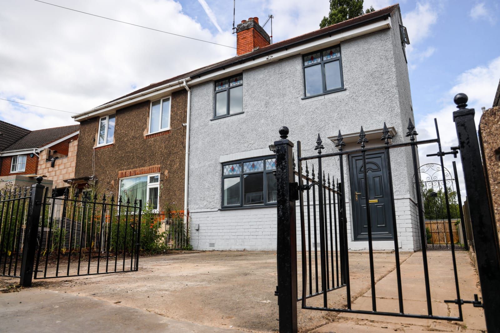 4 bed semidetached house for sale in Lady Warwick Avenue, Bedworth