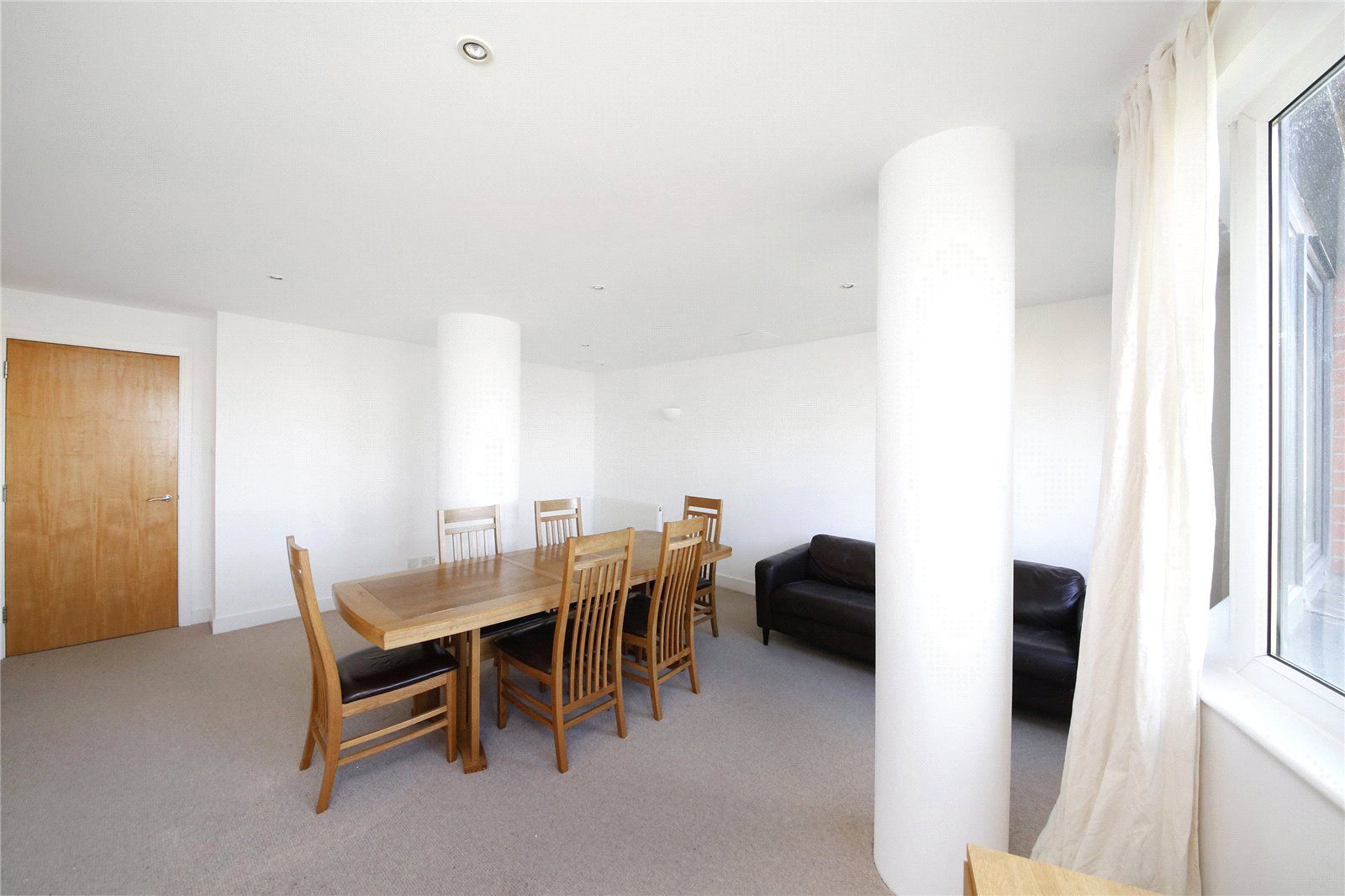 2 bed property to rent in 3 Arnhem Place, London E14 Zoopla