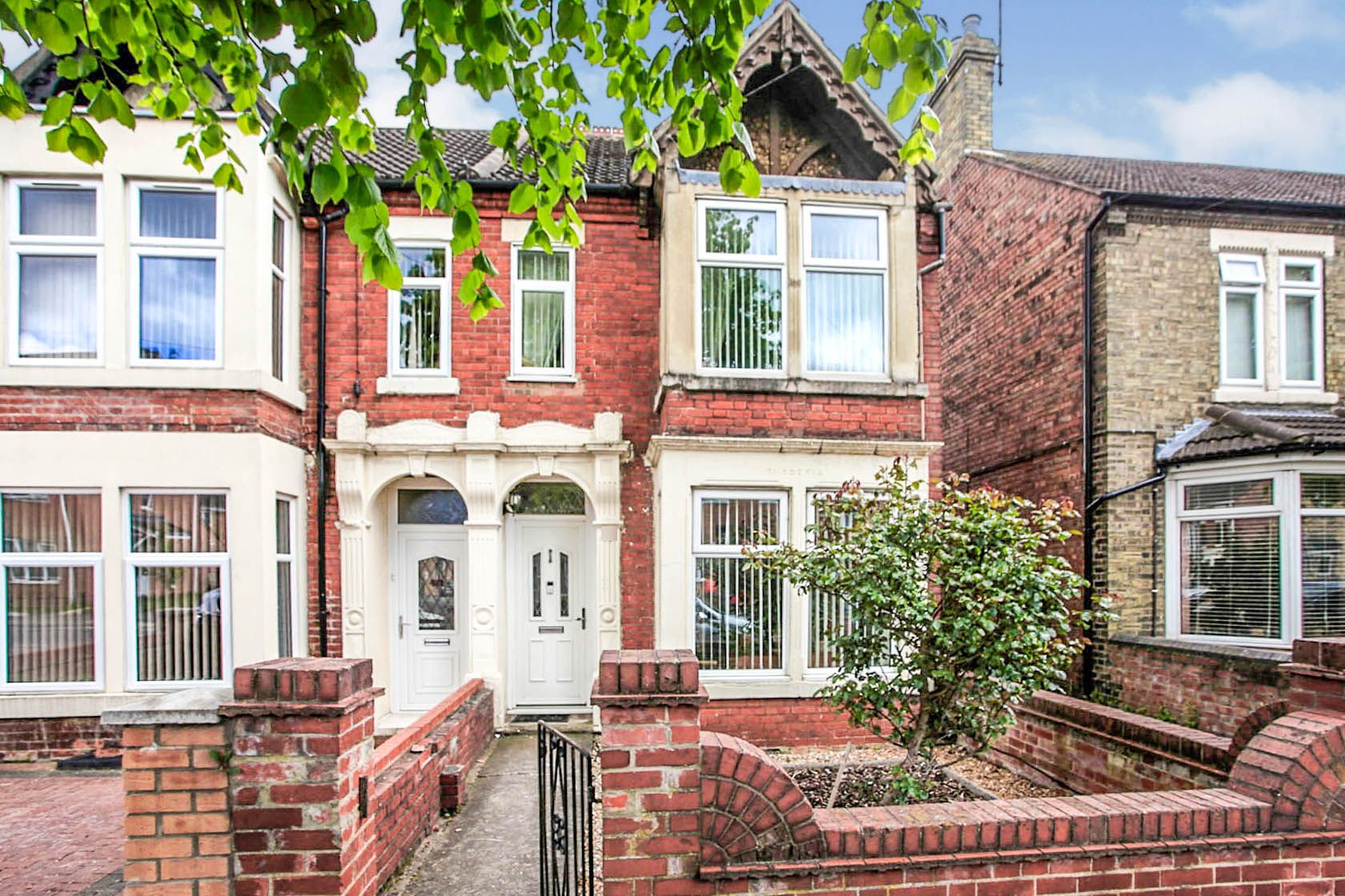 3 bed semidetached house for sale in Dogsthorpe Road, Peterborough PE1