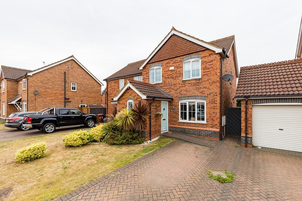 3 bed semidetached house for sale in Ennerdale Lane, Scunthorpe DN16 Zoopla