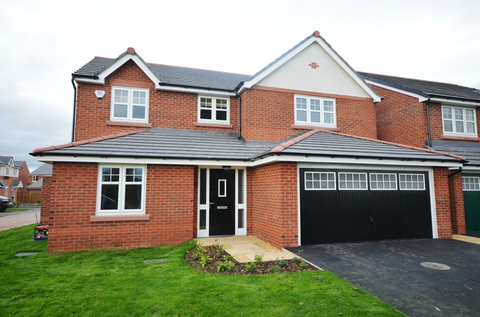 4 bed detached house to rent in Garrison Close, Saighton, Chester CH3