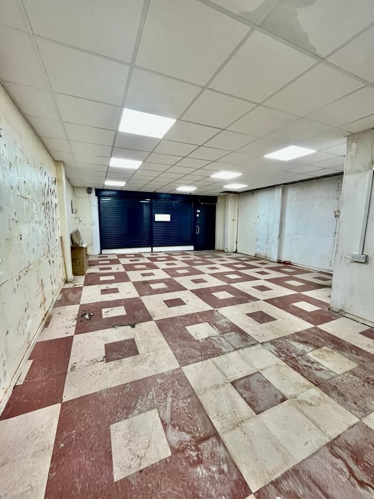 Commercial property to let in Fourth Avenue, Liversedge WF15 Zoopla
