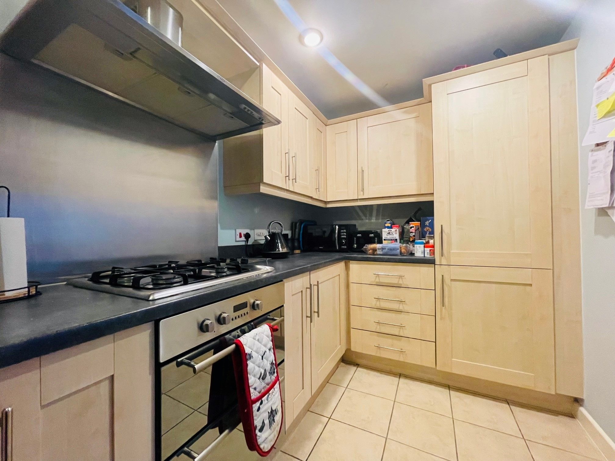 2 bed flat to rent in Harrington Croft, West Bromwich B71 Zoopla