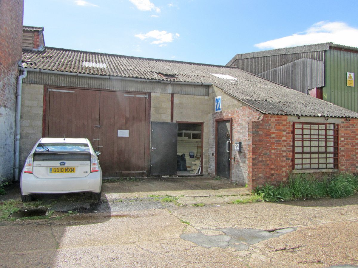 Light industrial to let in Unit 22, Bluebell Business Estate, Sheffield