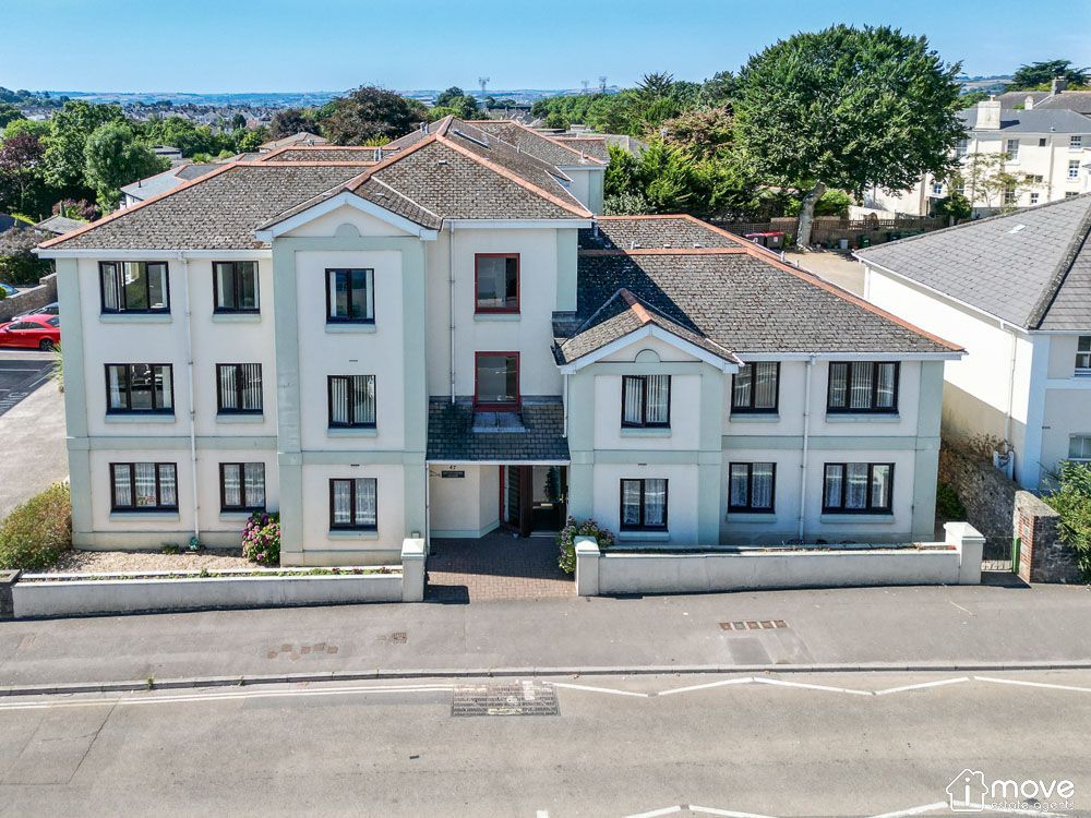 2 bed flat for sale in Road, Torquay TQ1 Zoopla