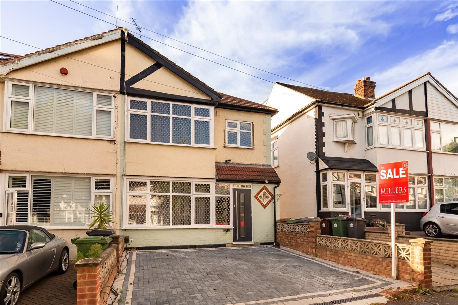 3 bed semidetached house for sale in Middleton Avenue, London E4 Zoopla