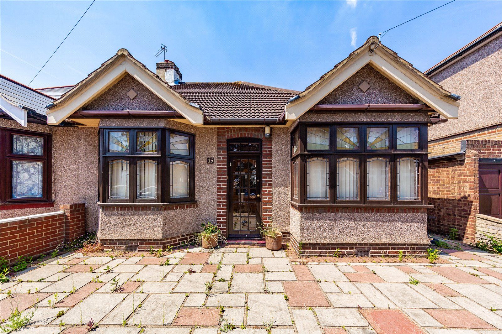 2 bed bungalow for sale in Merton Road, Ilford IG3 Zoopla