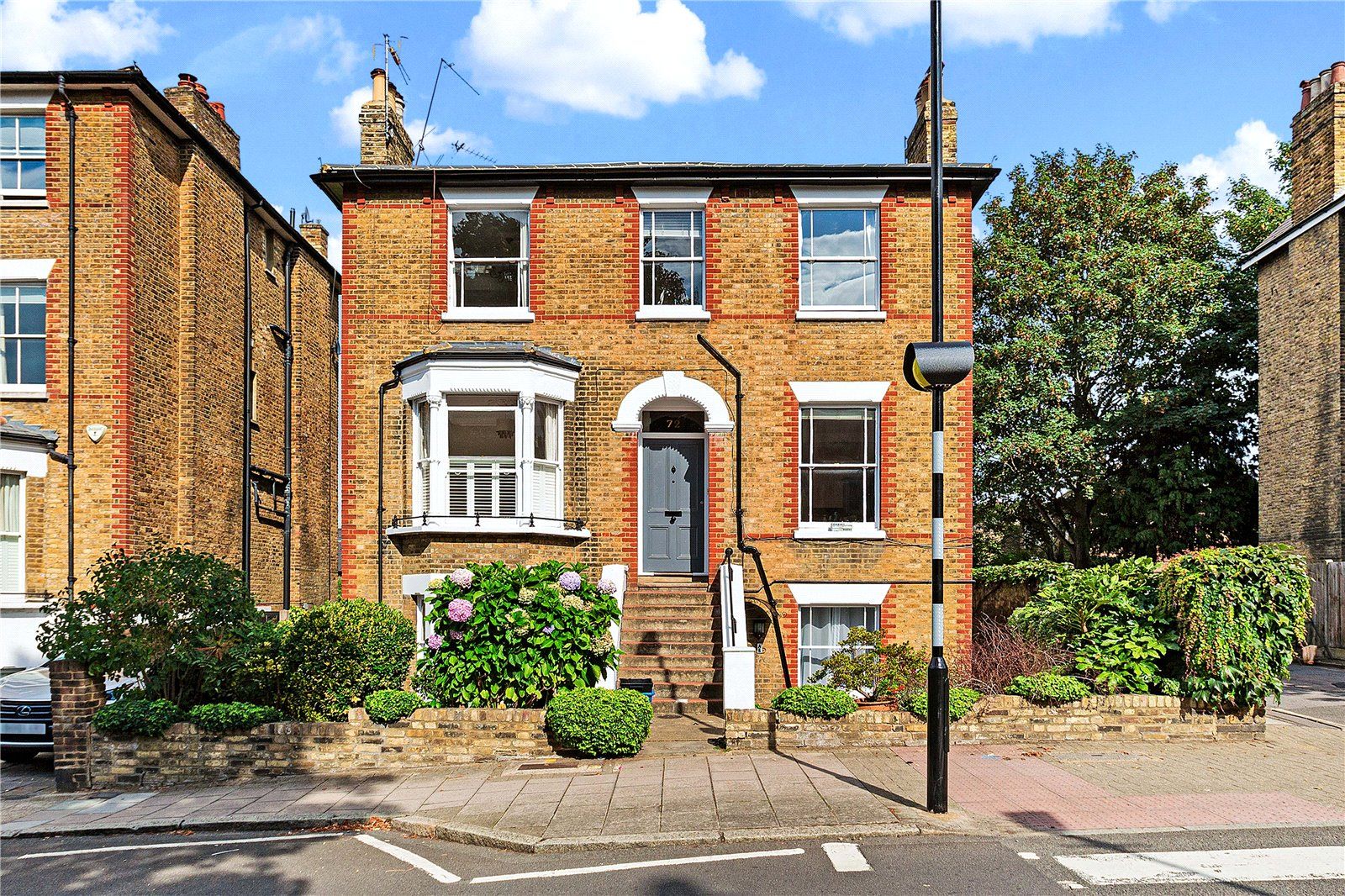 3 bed flat for sale in Church Road, Richmond, Surrey TW10 Zoopla