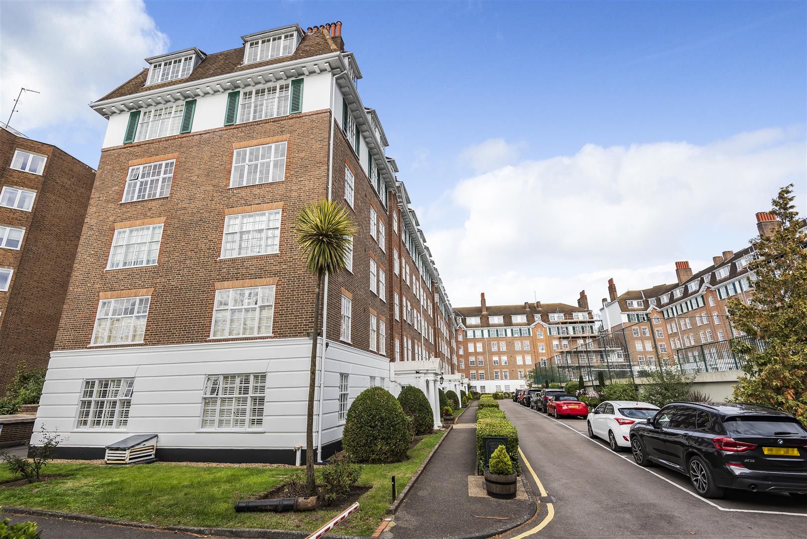 2 bed flat for sale in Richmond Hill Court, Richmond TW10 Zoopla