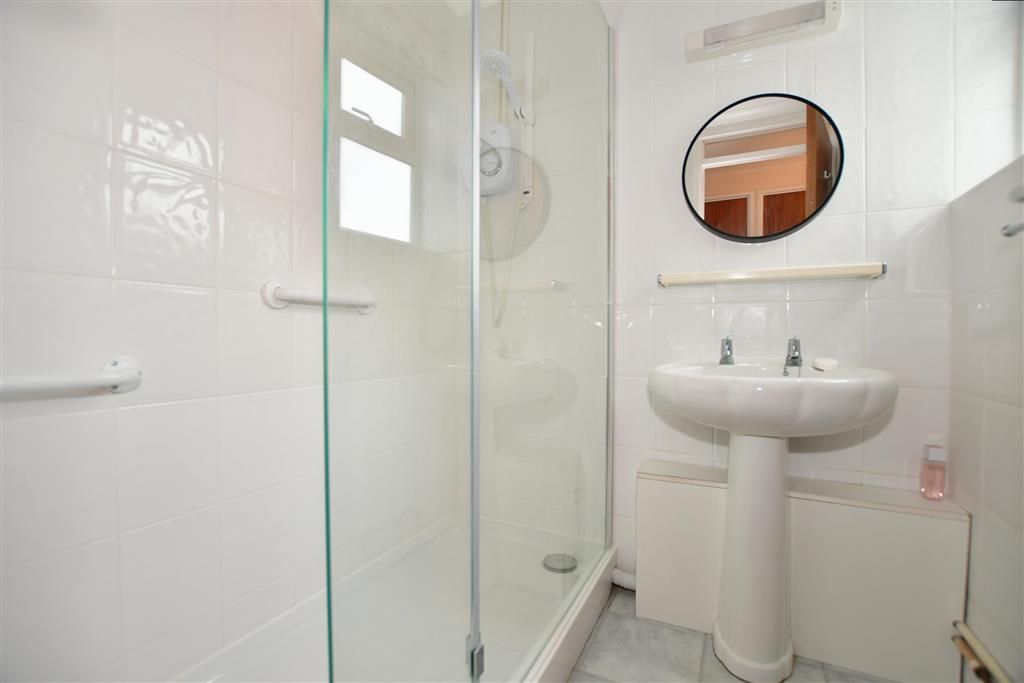 3 bed detached bungalow for sale in Sandhurst Road, Cliftonville