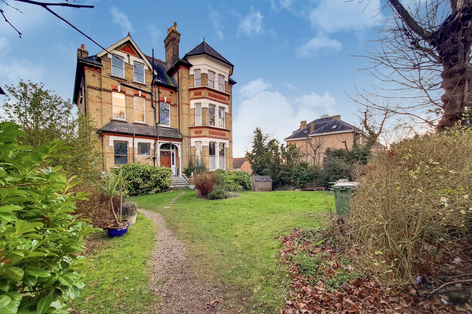 3 bed flat to rent in Ross Road, South Norwood, London, Greater London