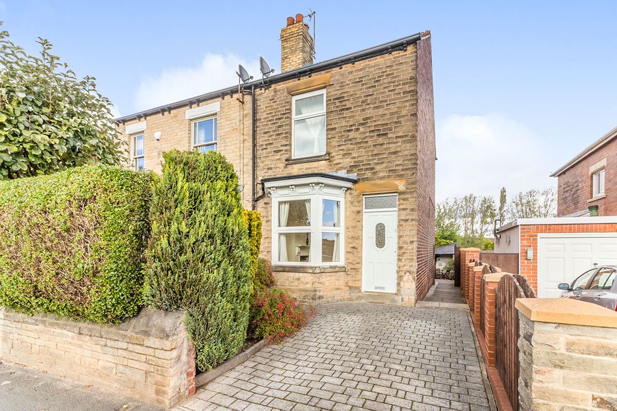 3 bed semidetached house to rent in Mortomley Lane, High Green, Sheffield, South Yorkshire S35