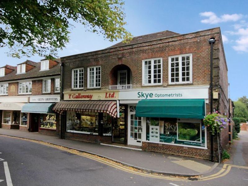 3 bed flat to rent in Bowers Parade, High Street, Harpenden AL5 Zoopla