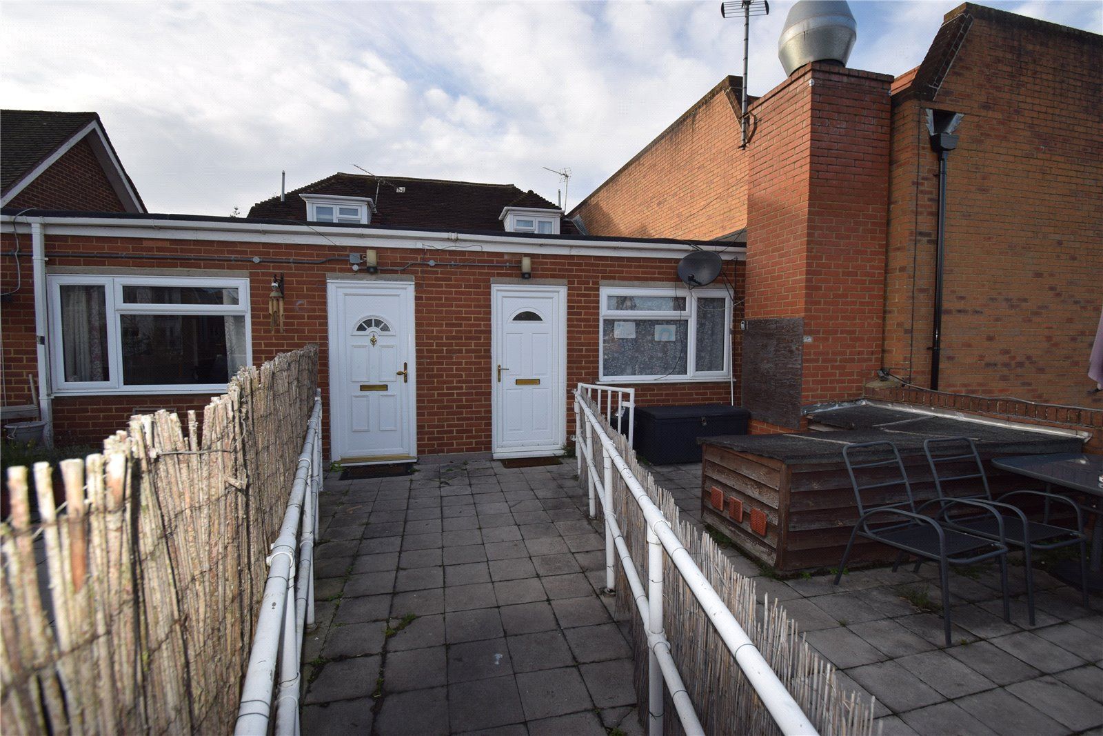 2 bed flat to rent in High Street, Burnham, Bucks SL1 Zoopla
