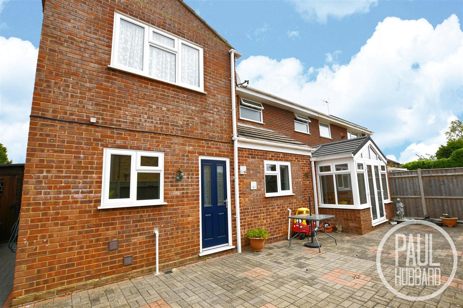 4 bed semidetached house for sale in Somerleyton Road, Oulton, Suffolk