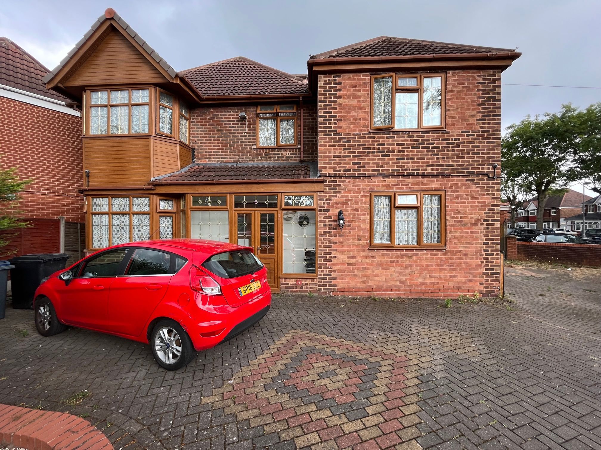 5 bed detached house for sale in Douglas Avenue, Birmingham B36 Zoopla