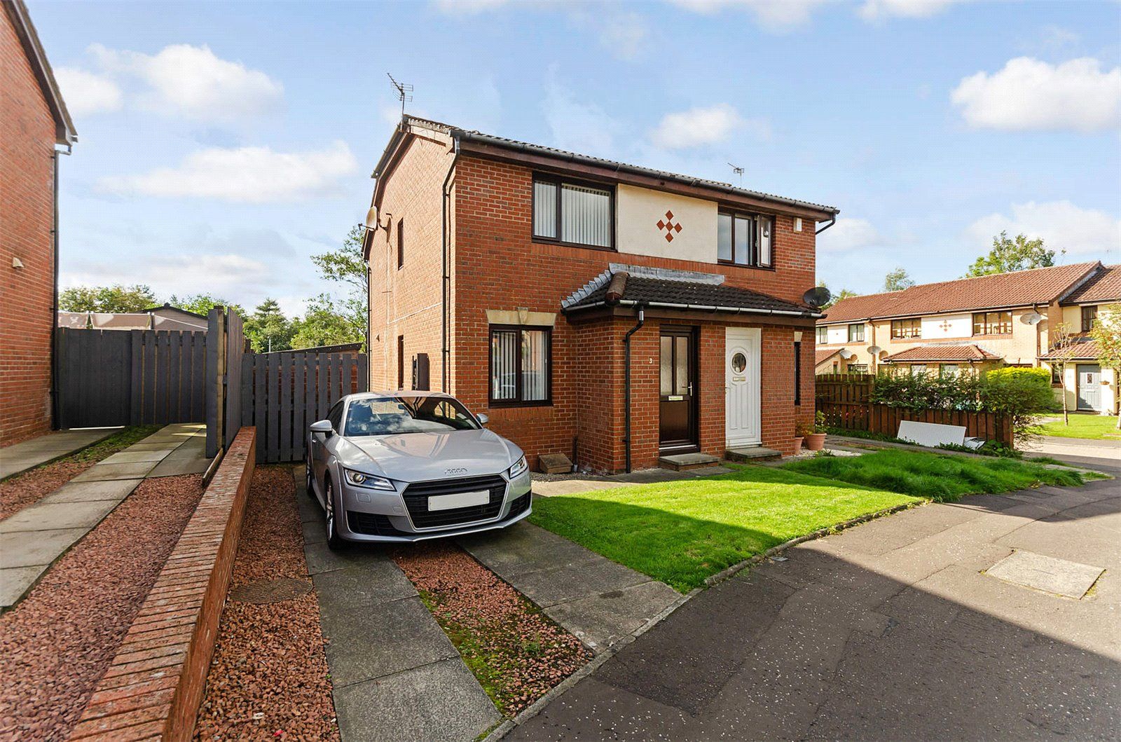 2 bed semidetached house for sale in Cawder Court, Cumbernauld