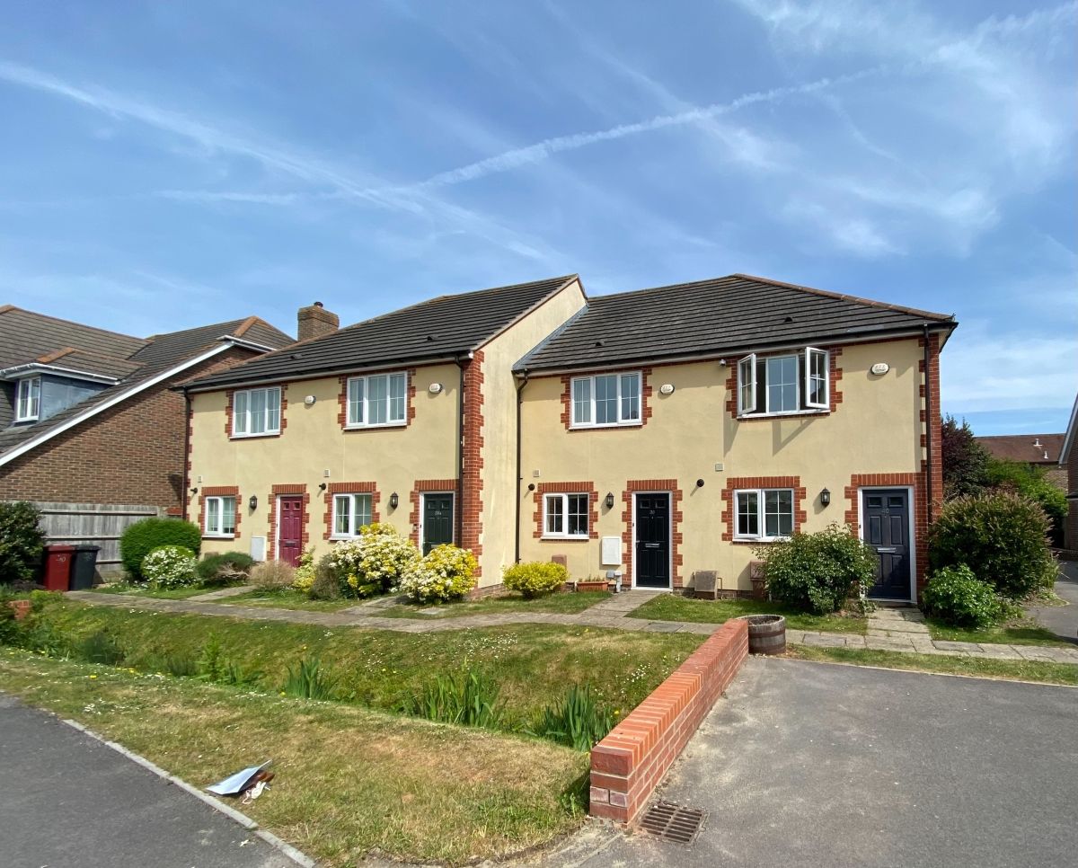 2 bed end terrace house to rent in Caspian Close, Fishbourne, Chichester PO18 Zoopla