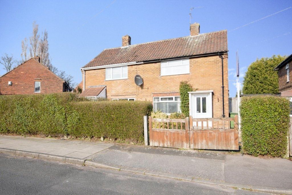 2 bed semidetached house for sale in Newlands Drive, Forest Town