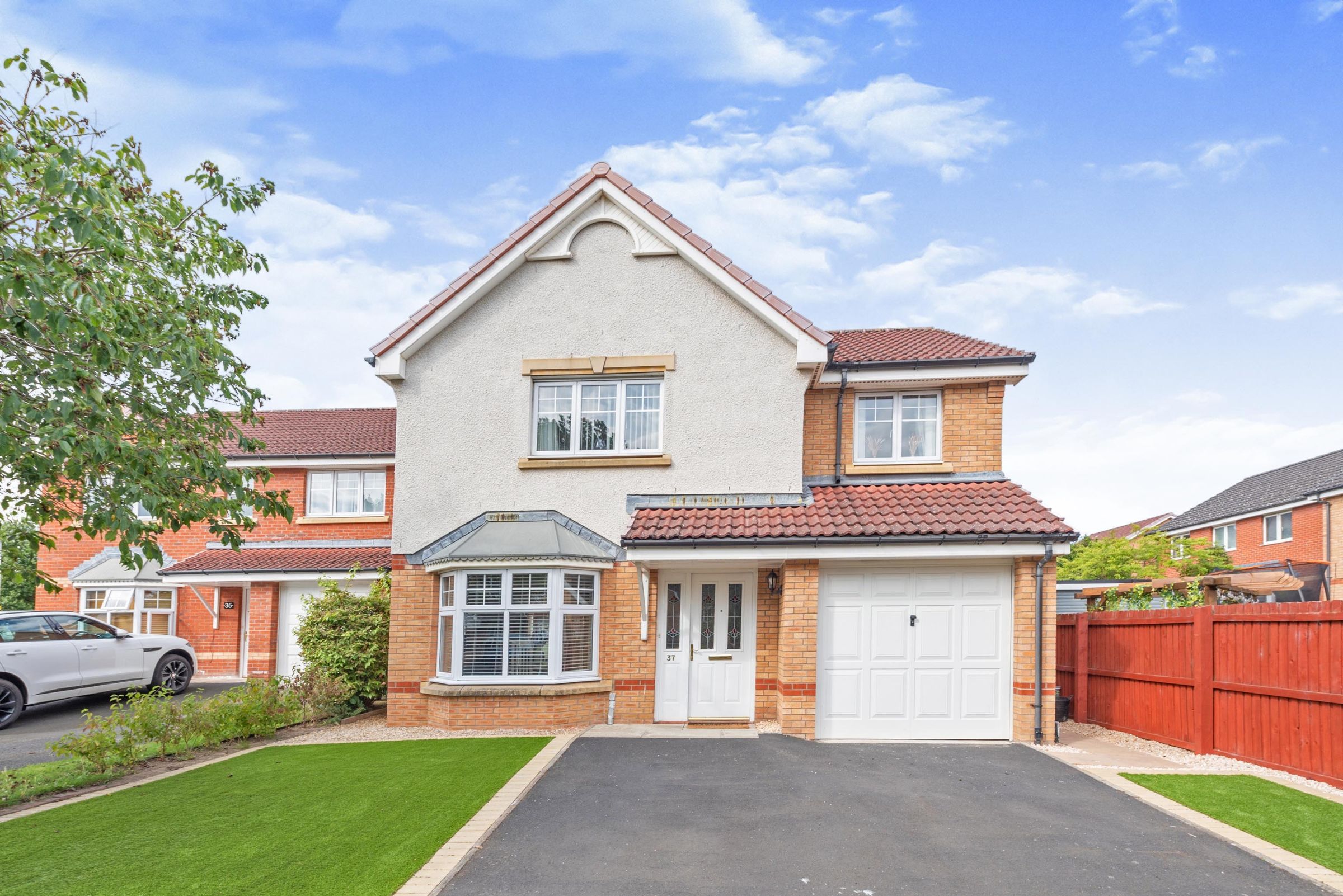 4 bed detached house for sale in Peasehill Gait, Rosyth KY11 Zoopla