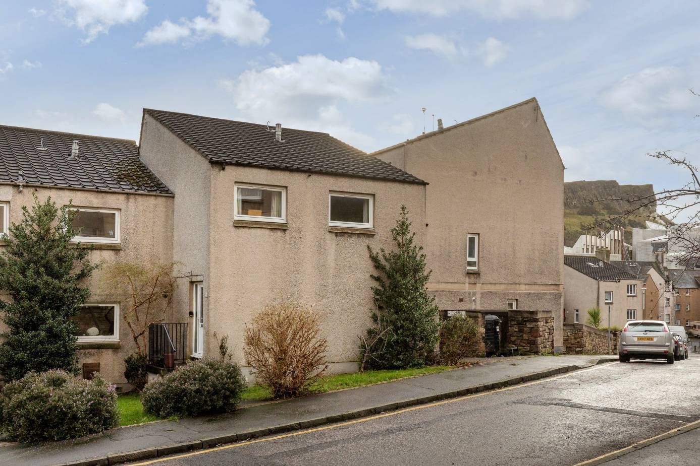 23 Abbeyhill Crescent, Abbeyhill EH8