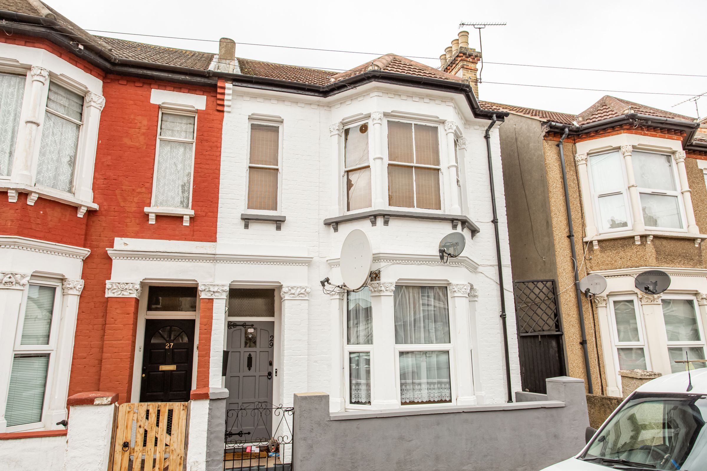 1 bed flat for sale in Gordon Road, Southend On Sea SS1 - Zoopla