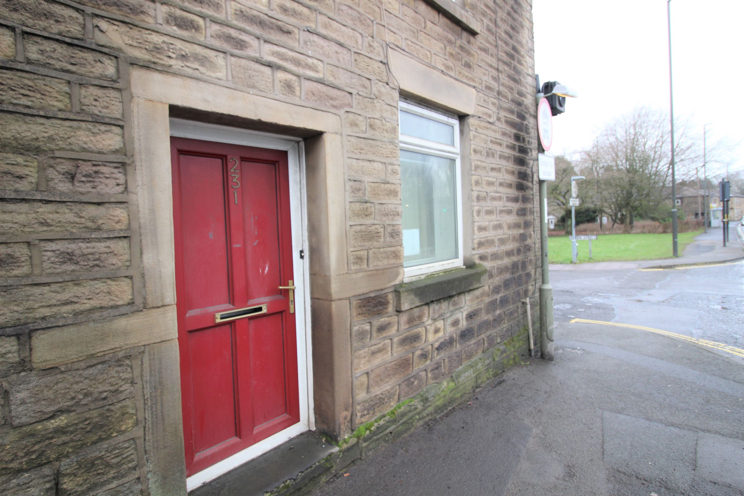 2 bed end terrace house for sale in High Street West, Glossop SK13 Zoopla