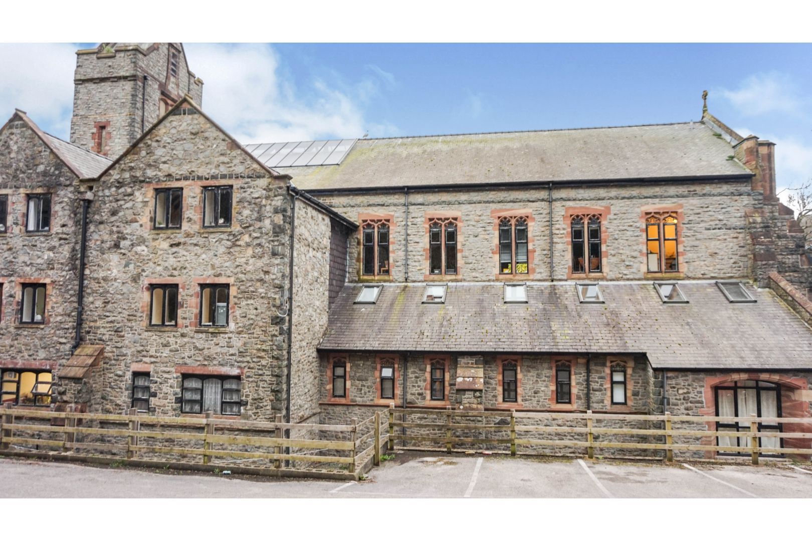 1 bed flat for sale in Garth Road, Bangor LL57 Zoopla