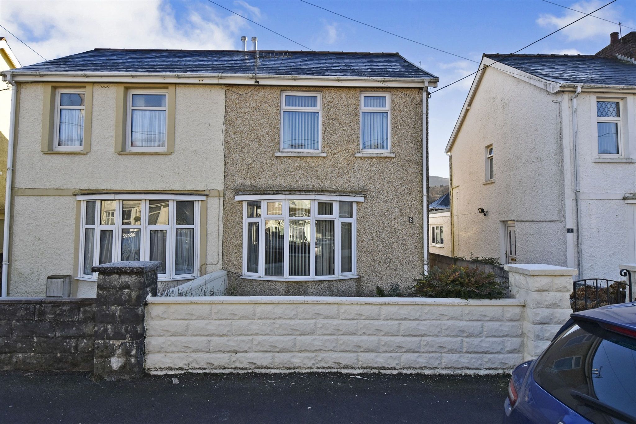 3 bed semidetached house for sale in Llewellyn Street, Glynneath